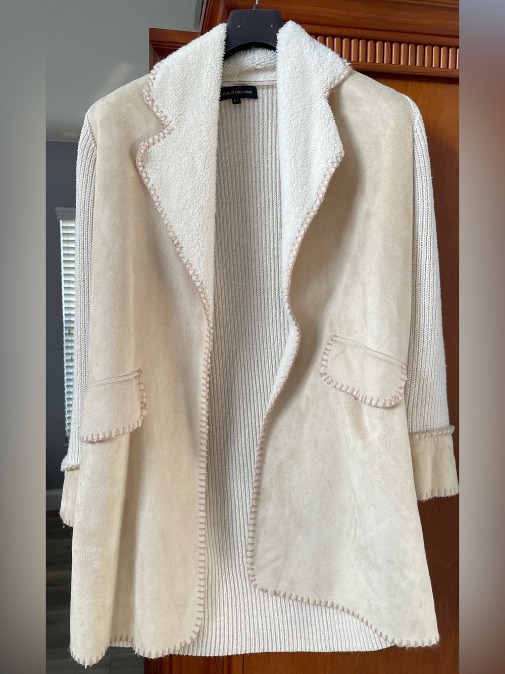 Women Cardigan Sweater Jacket size XL Beige Brand Love At first find